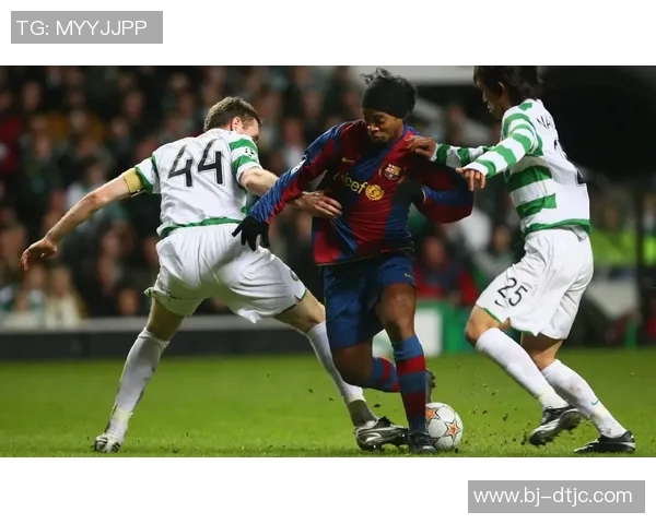 足球明星发型大赏精选图片展示与打理技巧分享 足球明星发型大赏精选图片展示与打理技巧分享